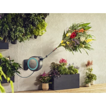 Gardena Wandslangenbox Roll Up 25 Meterincl. Tuinspuit 7 Gardena Wandslangenbox Roll Up 25 Meterincl. Tuinspuit - Afbeelding 5