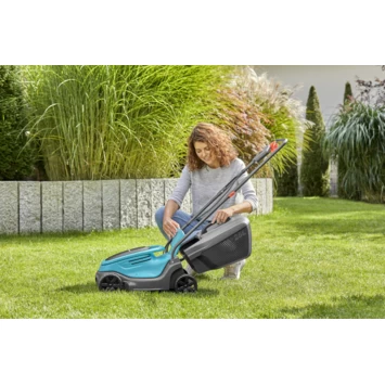 Gardena 18V Grasmaaier Powermax P4A 30cm Incl. 4.0Ah Accu + Lader 5 Gardena 18V Grasmaaier Powermax P4A 30cm Incl. 4.0Ah Accu + Lader - Afbeelding 3